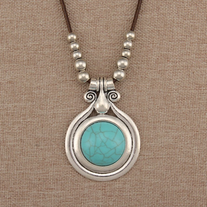 joymiao Chunky Necklace for Women Bohemian Long Leather Rope Necklace