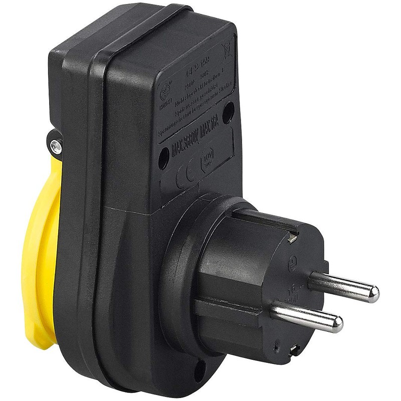 revolt Sockets: Outdoor Socket Adapter with On/Off Switch, up to