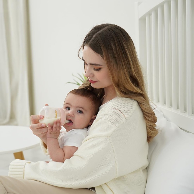 Oberni Baby Bottles with Off-Centered Natural Flow Nipple for 0+