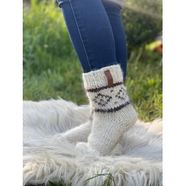 Hand Knitted Woolen Socks, Made In Ukraine Men's/Women's handmade made of natural wool, Large Sizes, Extra Thick, Bed wool socks, Winter socks, Warm socks, Cozy socks for hiking (Men 11-12/Women 13-14)