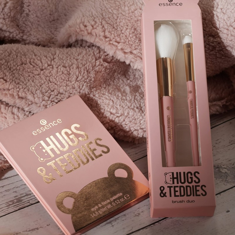 essence HUGS&TEDDIES eye & face palette, blush palette, no. 01,