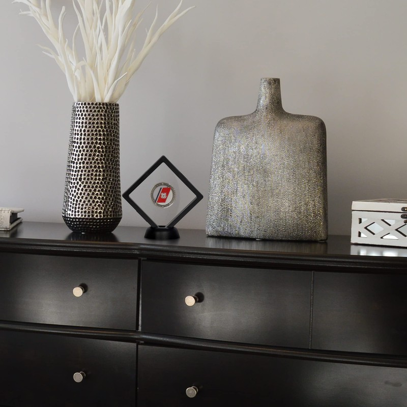 Challenge Coin Display Case Stand 3D Floating Display Stand Holder,