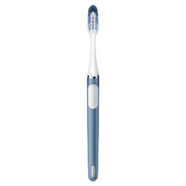 Oral-B Clic Toothbrush, Alaska Blue, with 1 Replaceable Brush Head and Magnetic Toothbrush Holder