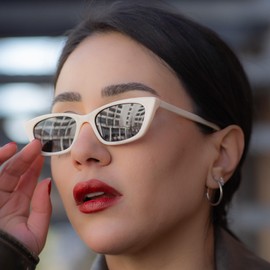 ZENOTTIC Trendy Polarized Women Sunglasses: Retro Cateye Shades for Ladies - Sun Glasses with UV400 Protection