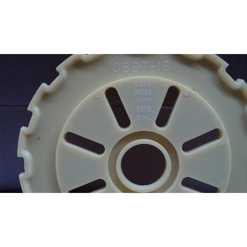 Lustran NEW Lustran IH Corn Planter Plates for Flat Seeds