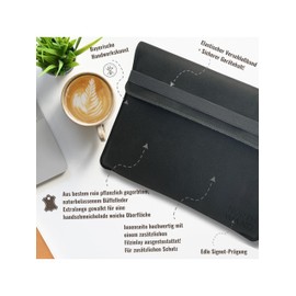 NorthWand Case for MacBook Air 13 (M1/M2), Pro 13 (M2), Pro 14, (M2), Notebooks 13-14 Inch, Case Made of Vegetable Tanned Leather with Signature Embossing. Handmade in Germany. Colour: Black