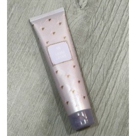 Ariana Grande ‘Ari’ by Ariana Grande 3.4 oz Body Lotion, 100mL