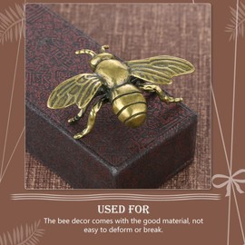 IMIKEYA Gold Bee Figurines: Vintage Brass Bee Statues Decorative Brass Animal Ornament DIY Craft Small Brass Metal Bee Desktop Ornament for Rustic Office Home Decor Wall Art Gift