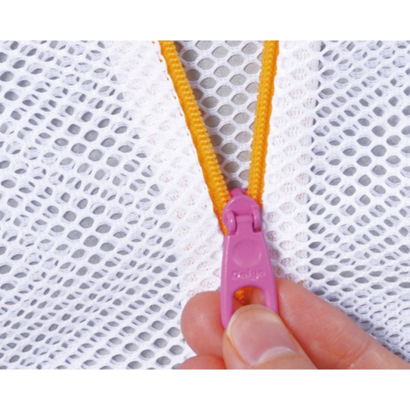 Daiya 057218 Premium Laundry Net, apex Square Washing Net, Large,