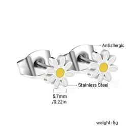 Cute Tiny Daisy Flower Small Stud Earrings for Women Cartilage Dainty Stainless Steel Silver Plated Flower Piercing Post Sleeper Studs Hypoallergenic for Sensitive Ear Fashion Jewelry Gift
