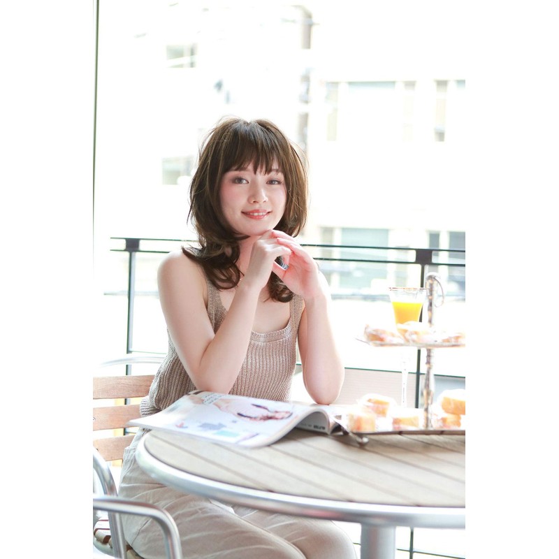 Priscilla A-699 All Wig Layered Mash Midi Heat Resistant TDB
