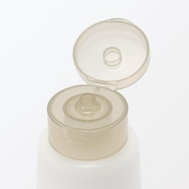 Muji 84464898 Mild Facial Cleansing Foam (Large Capacity), 7.7 oz (220 g)