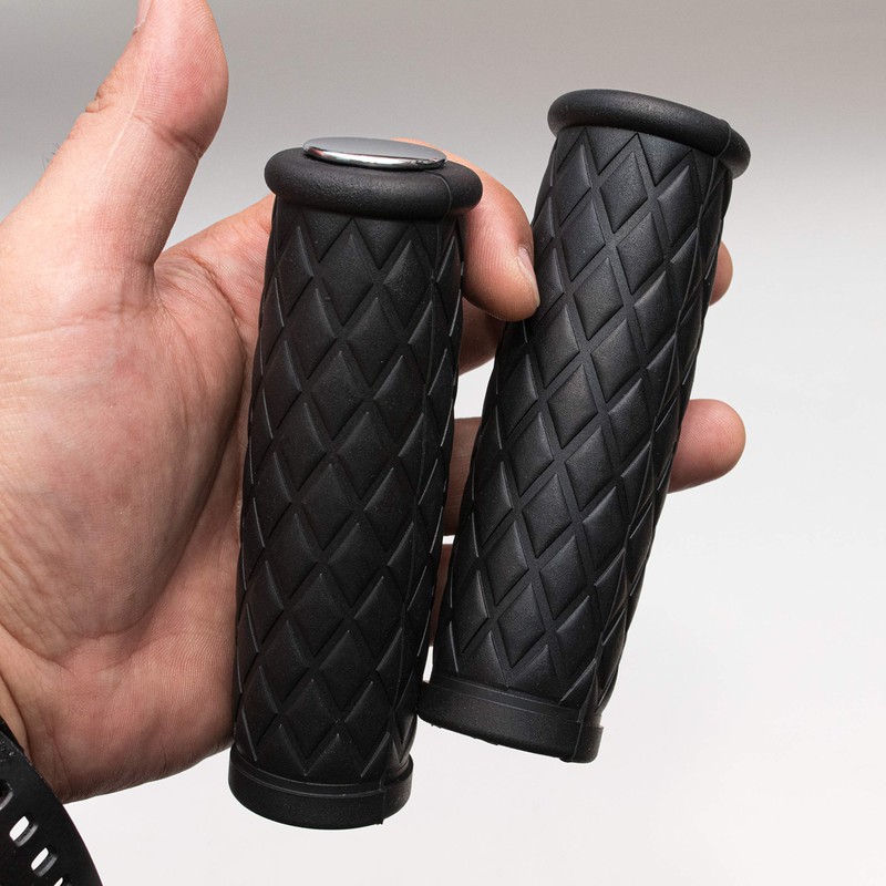 Diamond Grip Black For Harley 1 Inch Nice Motorcycle ..