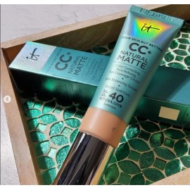 IT Cosmetics Your Skin But Better CC+ NATURAL MATTE SPF40 LIGHT Exp 05/25+