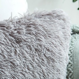 Miulee Set of 2 Cushion Covers, Artificial Fur, Decorative, Cuddly, for Sofa Cushion, Plush Cushion, Cuddly Couch Cushion, Super Soft, Fluffy Cushion Cover for Sofa, 40x40 cm, Grey