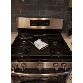 Caroline's Treasures SS8470OVMT Starry Night Great Pyrenees Oven Mitt Heat Resistant Thick Oven Mitt for Hot Pans and Oven, Kitchen Mitt Protect Hands, Cooking Baking Glove