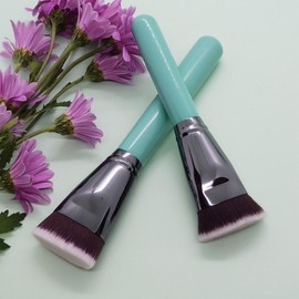 Scrub Foundation Brush - Small Size / 쓱쓱 파운데이션 브러쉬 - 스몰 사이즈
