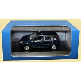 FOR 403 082205 1:43 Ford Fusion 2002 in Dark Blu Diecast Model Replica