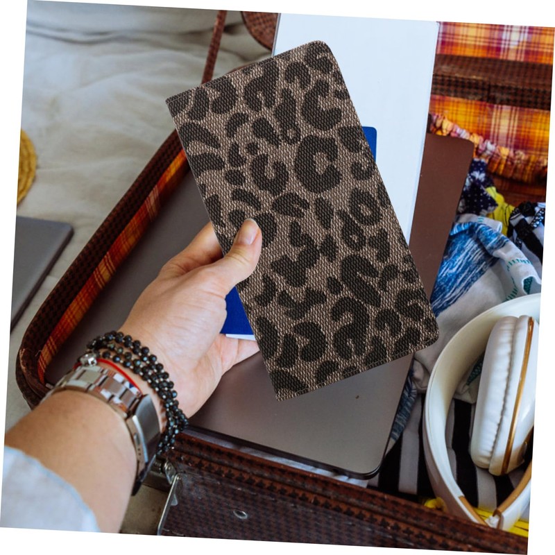 BUGUUYO Leopard Print Car Registration Holder Pu Insurance Card Wallet