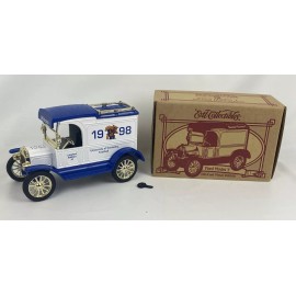 Ertl UK Kentucky Wildcats Ford Model T "1998 Football" 1995 Ertl DIECAST Bank 207
