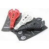 Lightweight 7.4 oz (210 g) Leather in timeless racing saddle