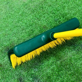 PLANTAWA Spazzola per Erba Sintetica senza Manico | Spazzola Prato Sintetico Manuale | Pulisci Giardino per Terrazze, Balconi, Aiuole | Spazzatrice Robusta Universale
