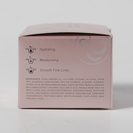 Skincare Set for Teen Girls & Women - Skincare Gift Set with Cleanser, Serum & Cream, Hydrating & Smoothing Skin Care Routine for Girls