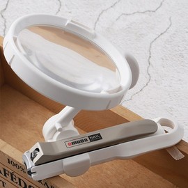 Large magnifying glass, nail clippers, toenail trimmer, magnifying glass, nail clippers