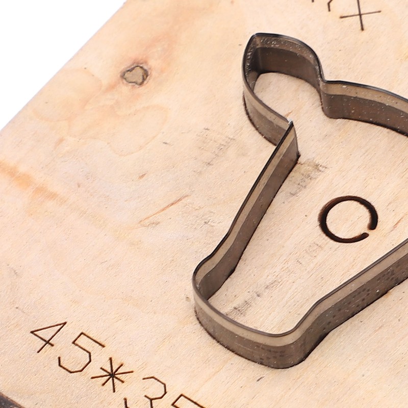 Leather Cutting Mold Bull Head Shape Small Deformation Alloy Steel