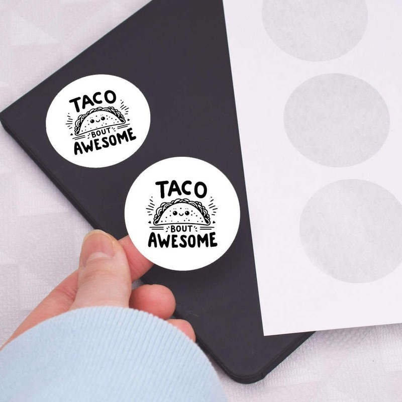 24 x 40mm Round 'Awesome Taco' Stickers (SK00068198)