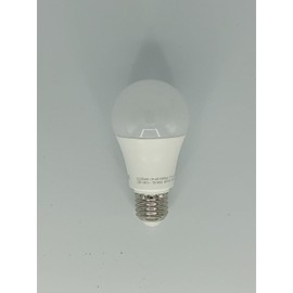 3 BULBS/CLASSIC A60 / E27 / 8.8W / 1001LM / 220-240V / 2800K / 15,000 HRS