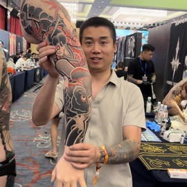 Silicone tattooed arms, highly realistic artificial hands, tattoo art display, exercise arms, artificial skin built-in steel frame, movable joints