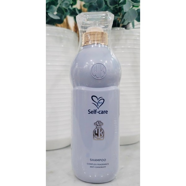 Generic Self-care shampoo, complex anti-dandruff fragrances, Nourishing and moisturizing treatment,