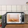 BLACK+DECKER EM720CB7 Digital Microwave Oven with Turntable Push-Button Door, Child