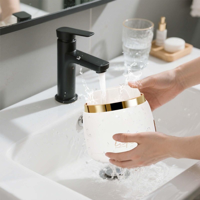 Toothbrush Holders with Cover,Dustproof 360 Rotating 7 Slots Toothpaste Holder