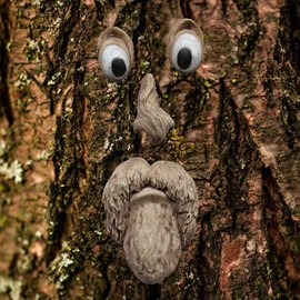 BTMIEY 3D Tree Face Yard Art Decorations Funny Old Man Sculpture Whimsical Tree Face Garden Decoration (A)
