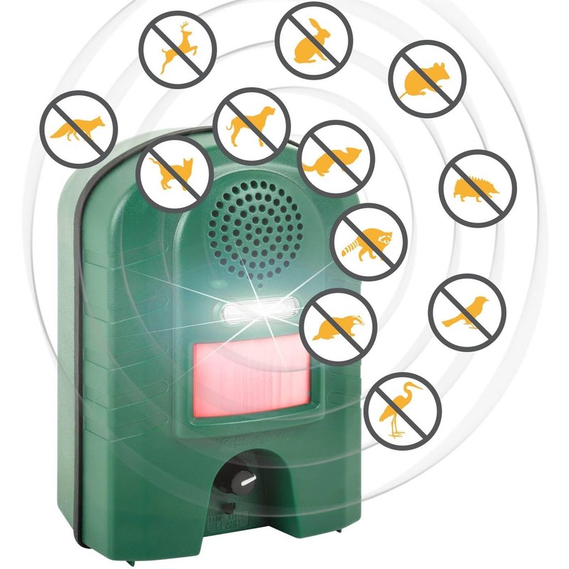 &Ultrasound Repelling Device with Motion Sensor and Light for Martens