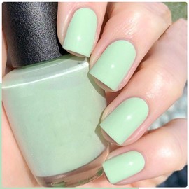 COSMOO Sage Green Quick Dry Nail Polish, Light Green Vegan Chip-Resistant Long-Lasting Nail Lacquer for Nail Art Varnish, 0.5 fl oz