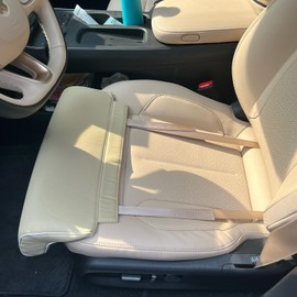 Sanbuildrro Car Leg Extender Leg Support Cushion for Car Driver Seat Office Chair, Universal Car Seat Extender Pad Leg Support Pillow for Cars Buses Trains Office Home (Beige)