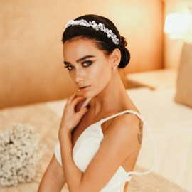 Oriamour Bridal Headband With Pearls Wedding Headpieces For Brides Crystal Party Hair Accessories For Women (Silver)