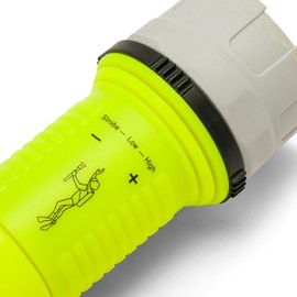 Velamp Nemo torcia subacquea LED 3W – 150 lumen – impermeabile IP68 fino a 5 metri, 3 modalità di luce, portata 50 m, galleggiante, per immersioni e snorkeling