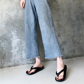 [Opportunity Factory] Unisex Lightweight Flip-Flop Slippers Flip-Flops Beach Look Flip-Flop Slippers White 42-43 (255-260) 2ea