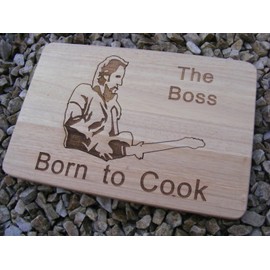 BRUCE SPRINGSTEEN THE BOSS BORN TO COOK GIFT IDEA BAMBOO WOOD CHOPPING CUTTING CHEESE BOARD PLACE MAT COOK LOVE ME TENDER ENGRAVED WOODEN NOVELTY WOOD KITCHEN COOKING BAKING BIRTHDAY PRESENT WOODEN WEDDING LASER ENGRAVED by FASTCRAFT UK (24x20 cm)