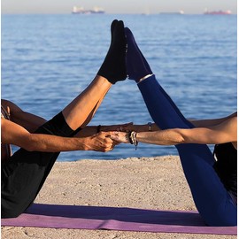 Different Touch Unisex Non-Slip Yoga Socks Pilates Ballet Barre Cushion Socks with Grips 3 Pairs (S/M, Navy)