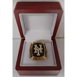 Mike Piazza - 2000 New York Mets NL Pennant Ring With Wooden Display Box