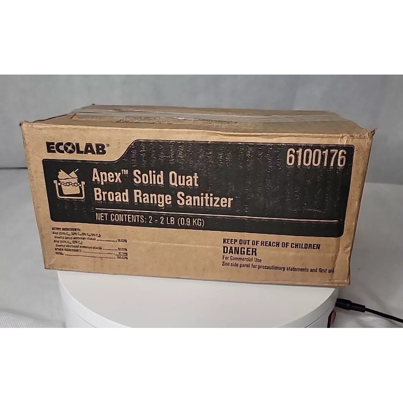 Ecolab 1 CASE APEX SOLID QUAT BROAD RANGE SANITIZER 6100176