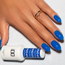 DND Gel Polish Set, Blue Collection, UV/LED Gel Polish and Air Dry Nail Lacquer, Matching Chip-Free Polish Duo, 433 Pool Party, 0.5 Fl Oz