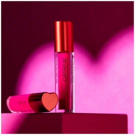 Catrice Heart Affair Matte Liquid Lipstick No. C03, Red, Matt, Vegan, Oil-Free, Paraben-Free, No Microplastic Particles, Pack of 1 (4.5 ml)