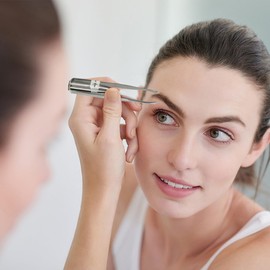 Pinza Para Cejas De Acero Inoxidable Con Luz Led 2 Piezas Herramienta Precisa Para Depilar Cejas Y Uso Facial DiseñO Antideslizante