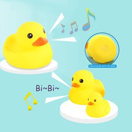 Bath Duck Toys 5 Pcs Rubber Duck Family Squeak Ducks Decorations Party Favors Baby Shower Toy for Toddlers Boys Girls